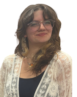 Photo of Sara Groves, Pre-Licensed Professional, Intern