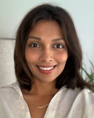 Photo of Akeesha Perera, MBACP, Psychotherapist