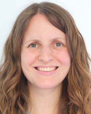 Photo of Dr Teresa Clayton, Psychologist, PsychD, HCPC - Clin. Psych.