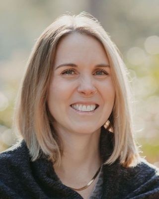Photo of Joanna Calabrese, Marriage & Family Therapist, LMFT, MA