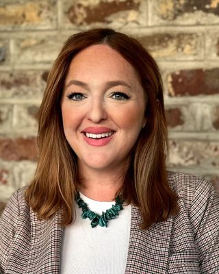 Photo of Mary Macrae Chapman, Clinical Social Work/Therapist, DSW, LISW-CP
