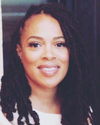 Photo of Shawntelle Nesmith - Shawntelle Nesmith•Anxiety•Depression•Relationship, Social Worker, LGSW