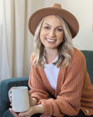 Photo of Michelle Nelson, Marriage & Family Therapist, MS, LMFT, PMH-C