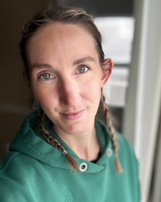 Photo of Shannon English, Pre-Licensed Professional, RP(Q), MACP, BA(H)