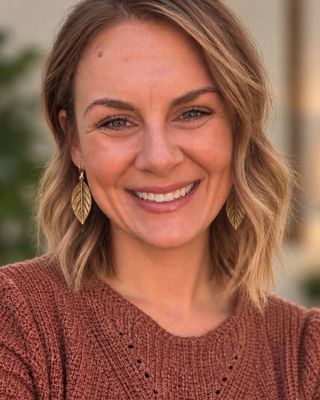 Photo of Danielle Christopherson, Clinical Social Work/Therapist, MSW, LICSW