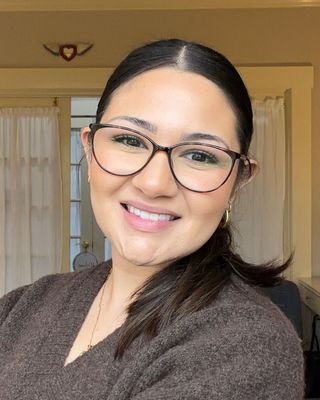 Photo of Amanda Pando Rodriguez, Marriage & Family Therapist, MS