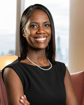 Photo of Dr. Sara Mateo, Psychiatrist, PMHNP