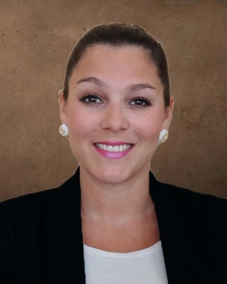 Photo of Natasha Noorian, PsyD, Pre-Licensed Professional