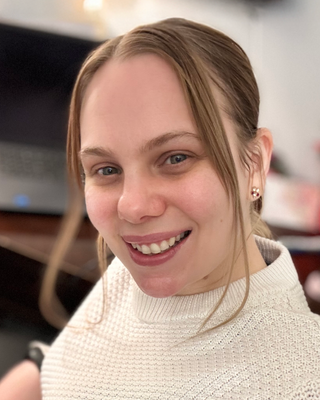 Photo of Sarah Kushnir, Clinical Social Work/Therapist, LCSW