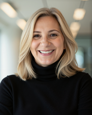 Photo of Claudia Chika, Clinical Social Work/Therapist, LCSW