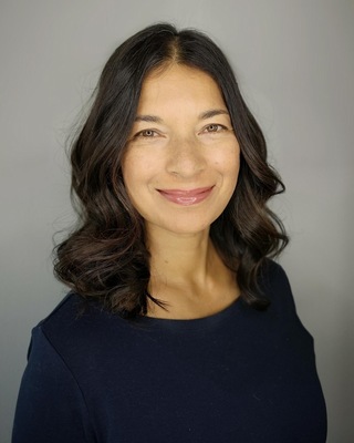 Photo of Debra Barran, Registered Psychotherapist in Ontario