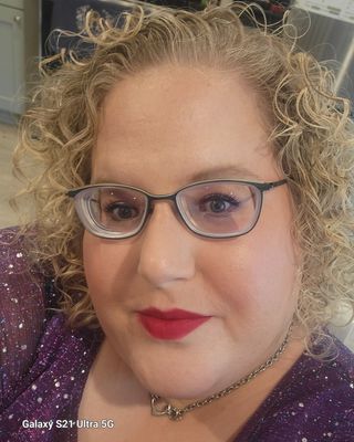 Photo of Cate Runge, Licensed Clinical Mental Health Counselor Associate, MA, NCC, LCMHCA