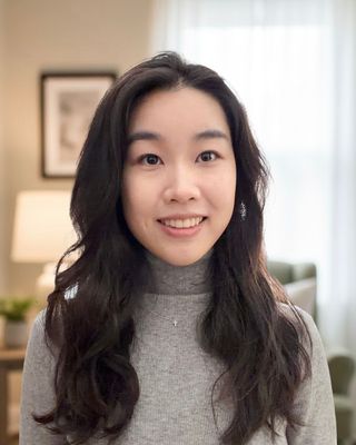 Photo of Lydia (Haijing) Jia, Registered Psychotherapist (Qualifying), MA