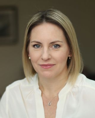 Photo of Samantha Maxwell, Counsellor in London, England