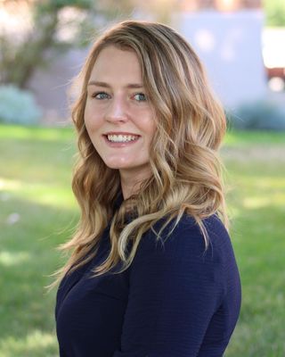 Photo of Laurissa Miech, Pre-Licensed Professional