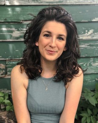 Photo of Alyssa Walsh, Counsellor, BEd, MEd, CCC, CT