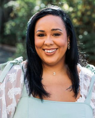 Photo of Jasmine Villers, Pre-Licensed Professional