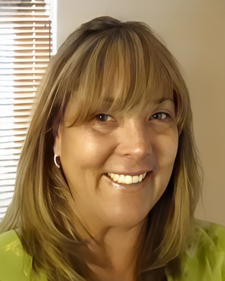 Photo of Stephanie Singer, Marriage & Family Therapist, LMFT