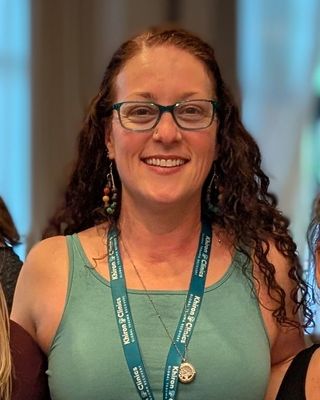 Photo of Winter F Keeler, Clinical Social Work/Therapist, LICSW, EMDR, RYT-200, CTRI
