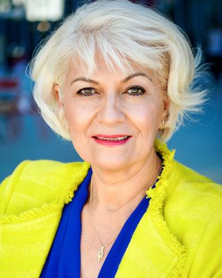 Photo of Edna Lopez, Marriage & Family Therapist in Century City, Los Angeles, CA