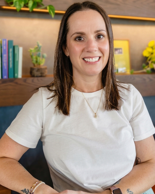Photo of Valerie Slutz, Clinical Social Work/Therapist, LCSW