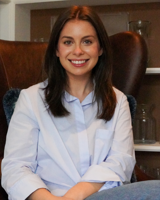 Photo of Olivia Fellen, Registered Psychotherapist (Qualifying), MA, CRPO, CCPA