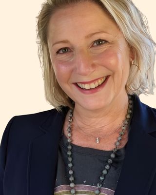 Photo of Nicola Bone, Clinical Social Work/Therapist, MSW, LCSW