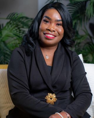 Photo of Tracy Lynn Gunn, Marriage & Family Therapist, PhD, CPS, CCFMT