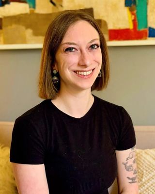 Photo of Genevieve Akins, Licensed Professional Counselor, CMHC