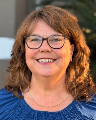 Photo of Debbie Lynch, Registered Mental Health Counselor Intern, MA, RMHCI