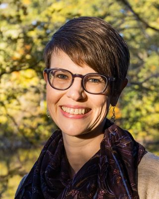 Photo of Monique Noelle, Psychologist, PhD