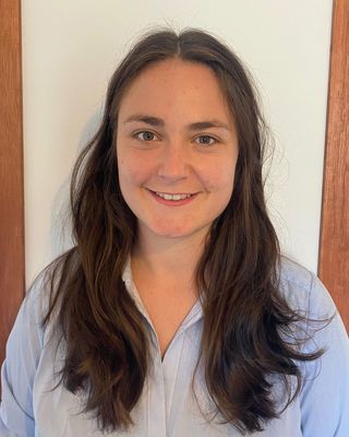 Photo of Grace McNally, Psychotherapist, MSc, MBACP