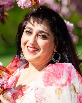 Photo of Tayba Azim, Psychotherapist, BACP