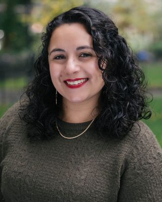 Photo of Stephanie Gomez, Counselor in Miller Place, NY