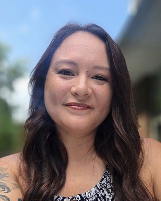 Photo of Nina Wetter, Pre-Licensed Professional