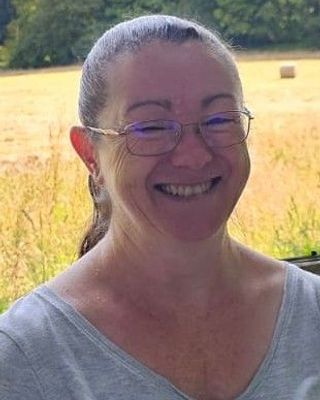 Photo of Sarah Naylor, Psychotherapist, MBACP
