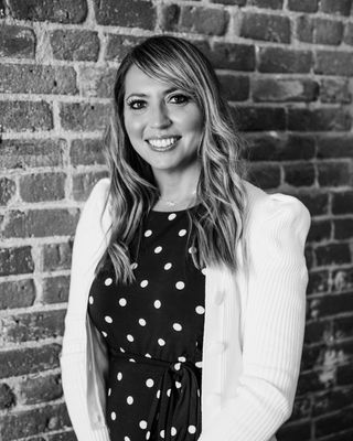 Photo of Lauren Lea Hood, Psychiatric Nurse Practitioner, PMHNP