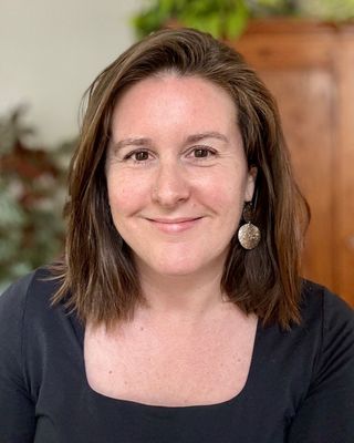 Photo of Dr. Amy Look, Psychologist, PhD, LP