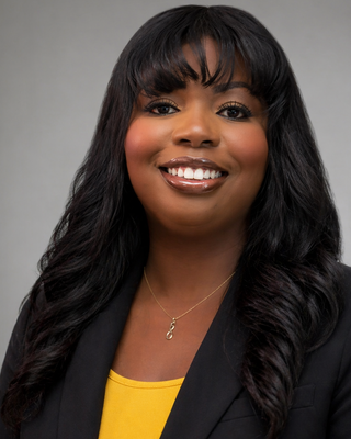 Photo of Ebony Peterson, Psychiatric Nurse Practitioner, PMHNP, FNP-BC