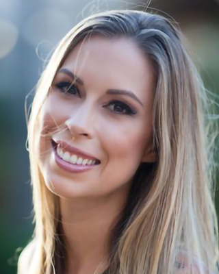 Photo of Sandee Holliday, Marriage & Family Therapist, LMFT