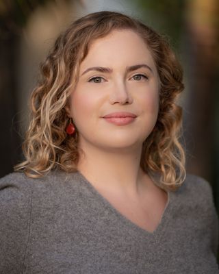 Photo of Hannah Rose Bernstein, Marriage & Family Therapist in Los Angeles, CA