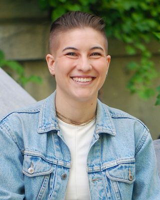 Photo of Stephanie Williams, Counsellor, MA, co, CCC
