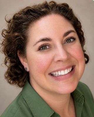 Photo of Mary Pinardi, Pre-Licensed Professional, MSW