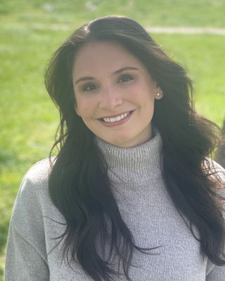 Photo of Caitlyn Nicholas, Clinical Social Work/Therapist, LCSW, LCSW-C