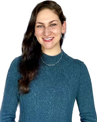 Photo of Lauren Phillips, Psychologist, PsyD