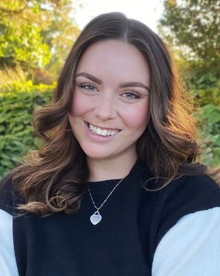 Photo of Arynne Boyes, Registered Psychotherapist (Qualifying), BSc, MACP