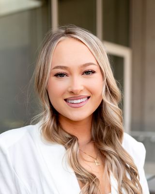 Photo of Jazzlynn Paulson, Pre-Licensed Professional, QMHP, BA