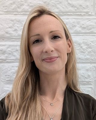 Photo of Jennifer McKean, Counsellor, MSc, MNCPS Acc.
