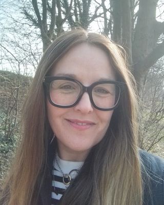 Photo of Keeley Holmes, Counsellor, MBACP