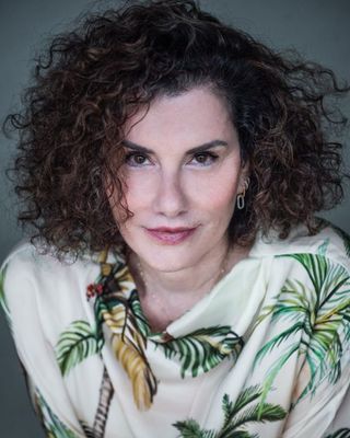 Photo of Yael Ron, Psychologist, PsyD, LCP, LCPC
